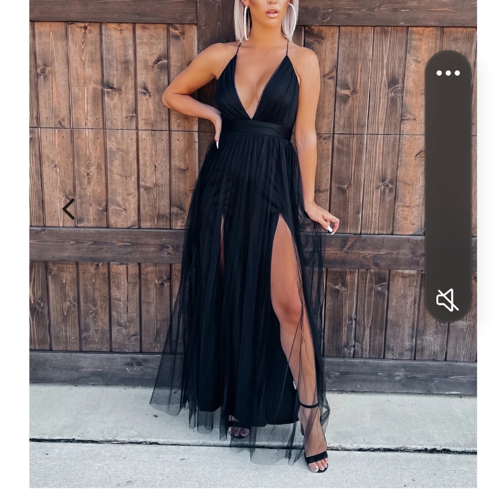 Black Maxi dress